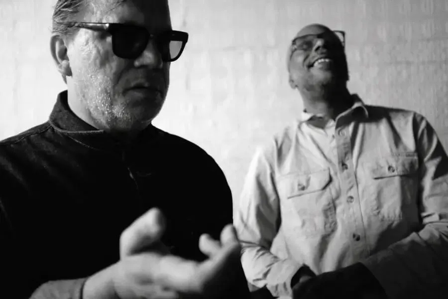 Rob Mazurek & Chad Taylor - Chicago Underground