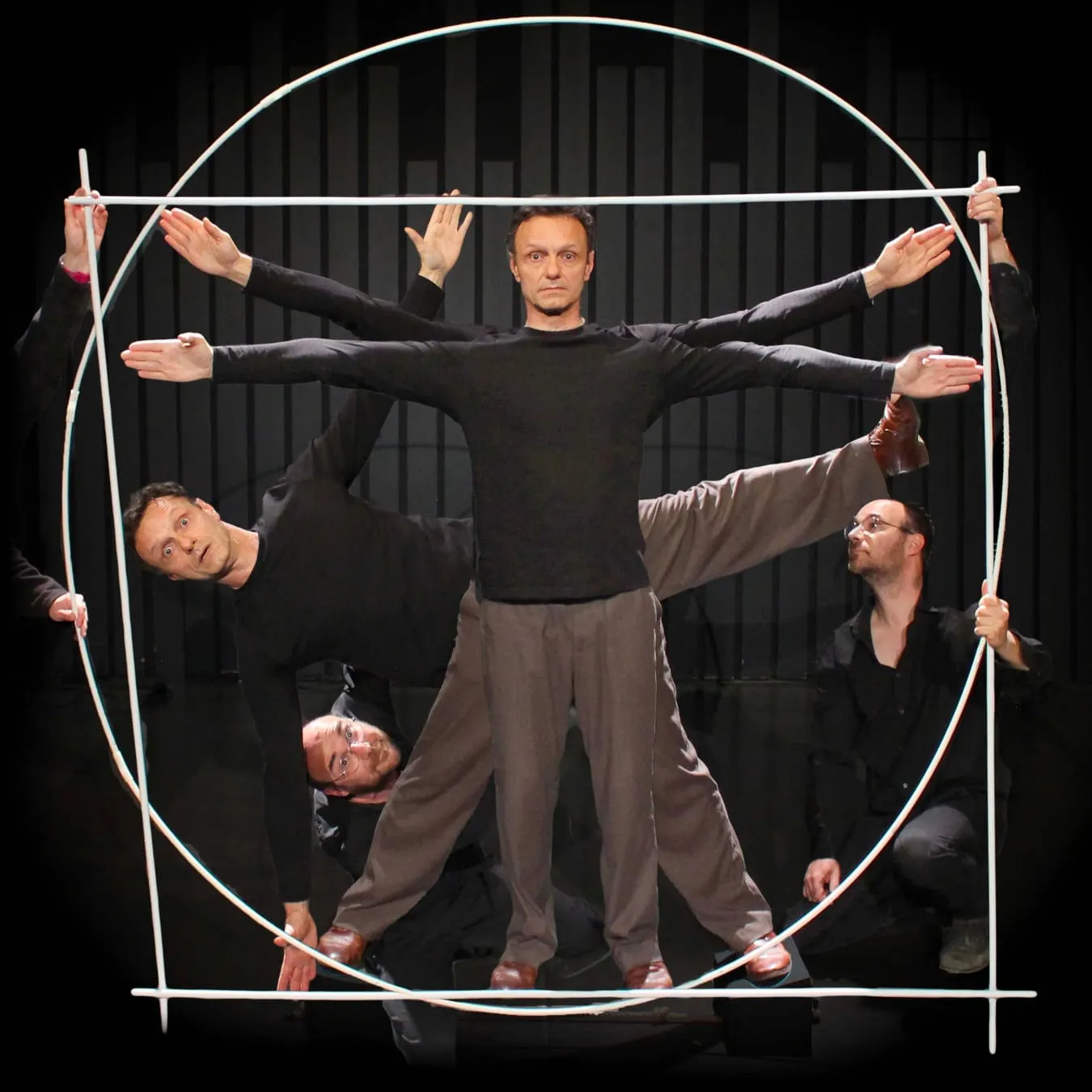 Léonard — Laurent Rogero / Groupe Anamorphose